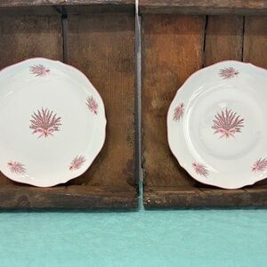 Calluna Wheat Pattern Vintage Plates (2)